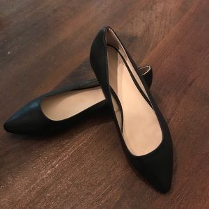 Forever 21 black pointed toe flats